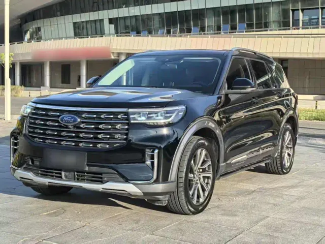 Фотография автомобиля — Ford Explorer