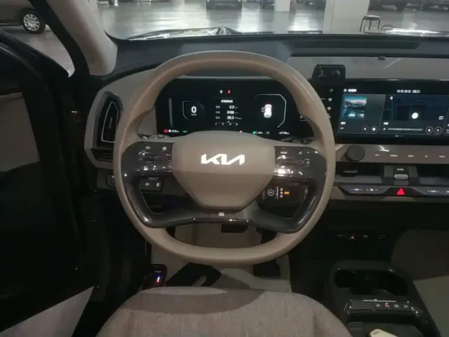 Kia EV5 — Фото автомобиля 10