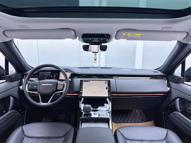 Land Rover Range Rover Sport — Фото автомобиля 10