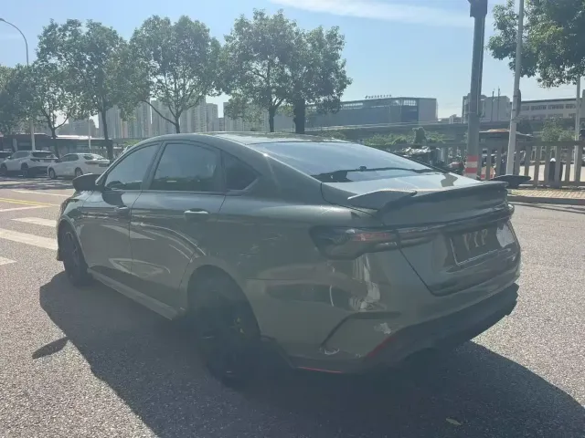 Geely Binrui — Фото автомобиля 7