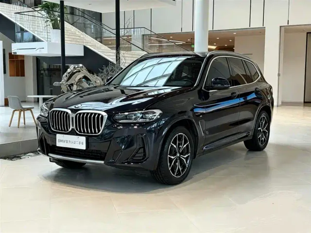 Фотография автомобиля — BMW X3