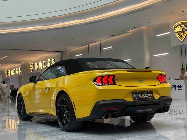 Ford Mustang 2024 2.3T EcoBoost Convertible Sport Edition — Фото автомобиля 5