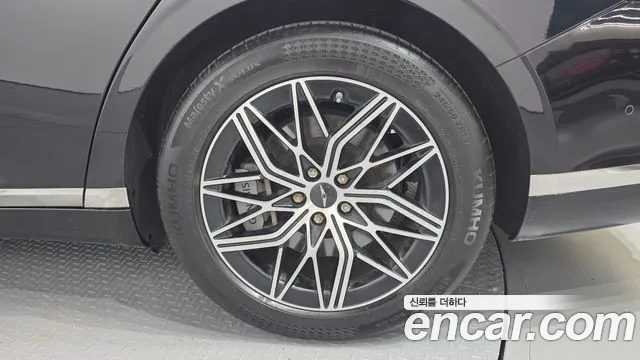 Genesis G90 RS4 — Фото автомобиля 6