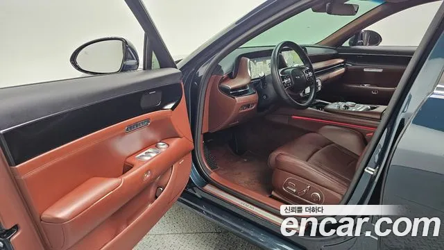 Genesis G90 Бензин 3.5 турбо AWD — Фото автомобиля 10