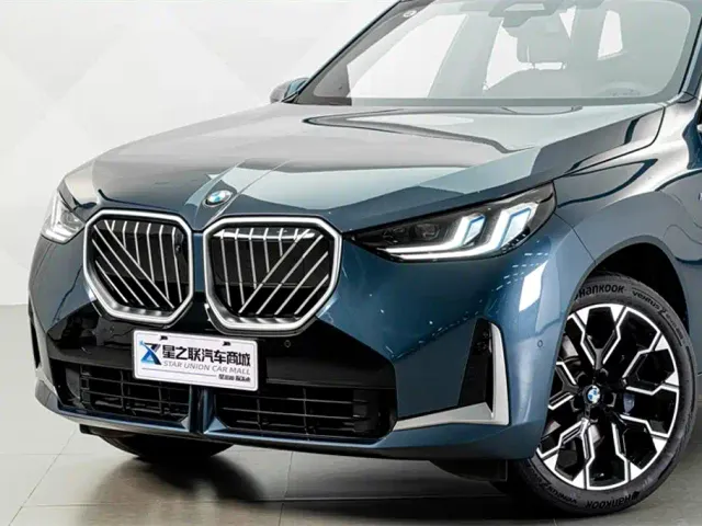 BMW X3 — Фото автомобиля 2