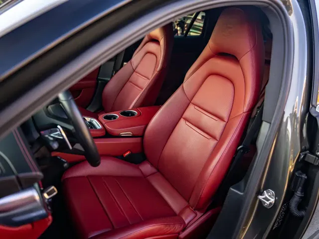 Porsche Panamera — Фото автомобиля 16