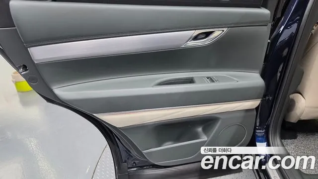 Genesis GV80 — Фото автомобиля 14