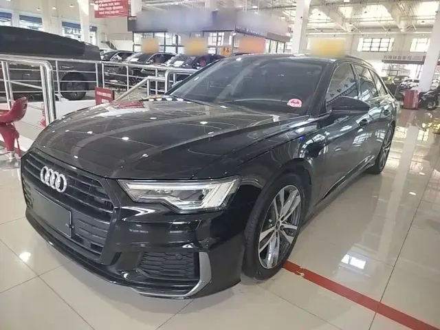 Фотография автомобиля — Audi A6
