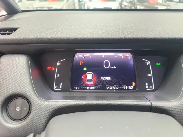 Honda Fit — Фото автомобиля 8