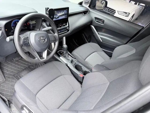 Toyota Frontlander — Фото автомобиля 4