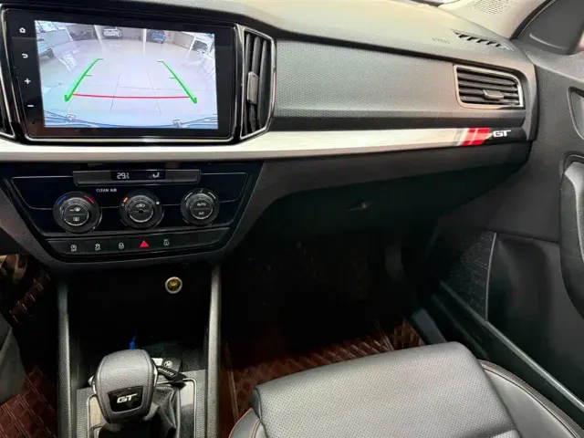 Skoda Kamiq — Фото автомобиля 12