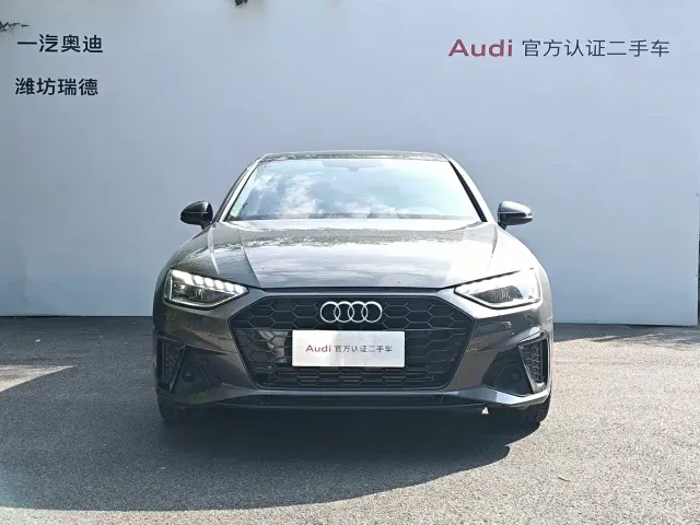 Audi A4L — Фото автомобиля 2