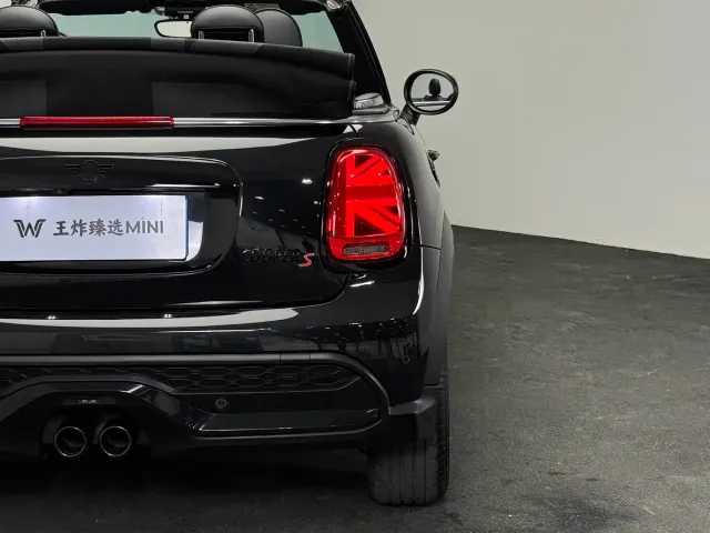 MINI Hatch — Фото автомобиля 23