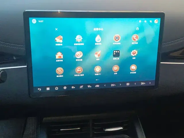 BYD Seal 06 DM-i Touring — Фото автомобиля 13