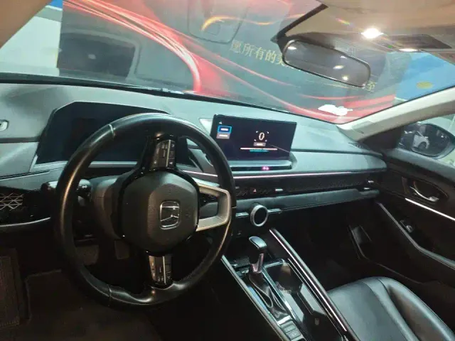 Honda Accord — Фото автомобиля 7