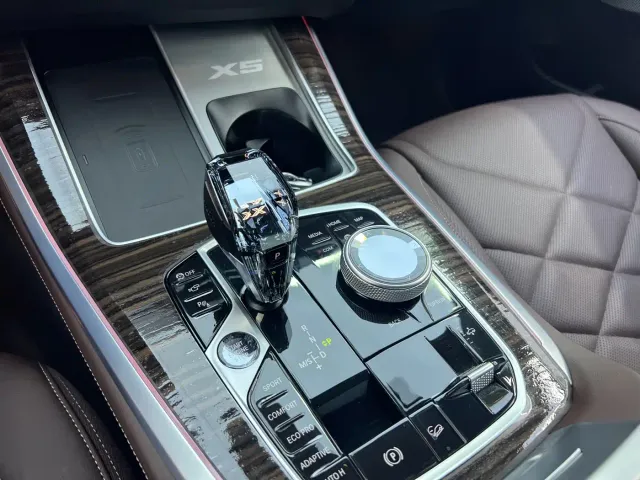 BMW X5 — Фото автомобиля 7