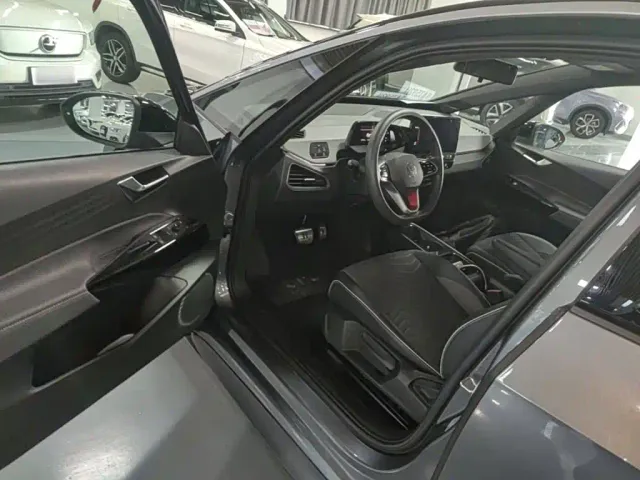 Volkswagen ID.3 — Фото автомобиля 15