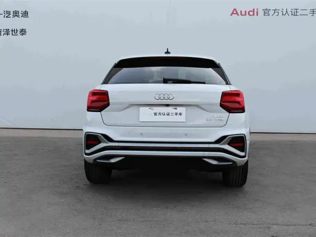 Audi Q2L — Фото автомобиля 5