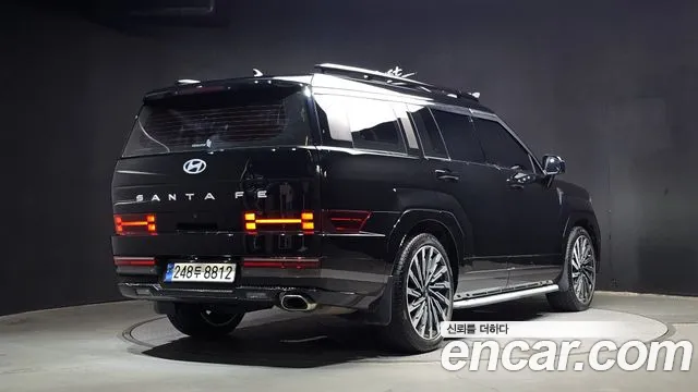 Фотография автомобиля — Hyundai Santafe