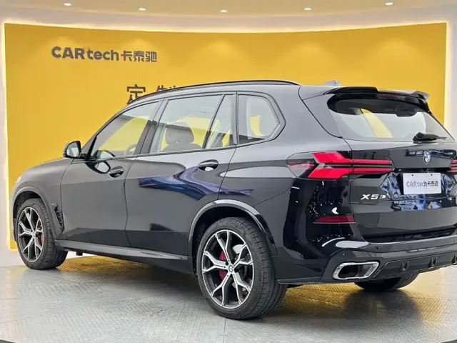 BMW X5 — Фото автомобиля 6