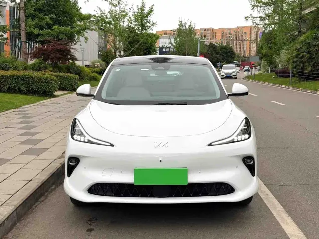 IM Motors LS6 — Фото автомобиля 2