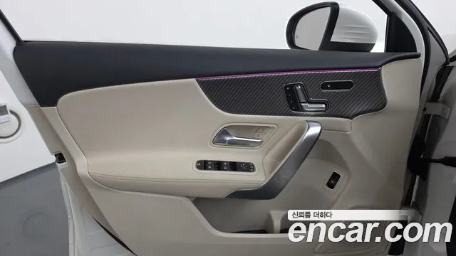 Mercedes-Benz A-Class — Фото автомобиля 23