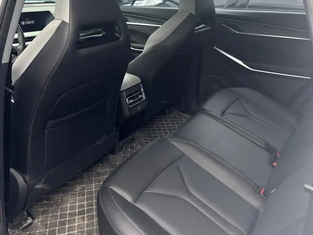 Changan CS75 Plus — Фото автомобиля 8