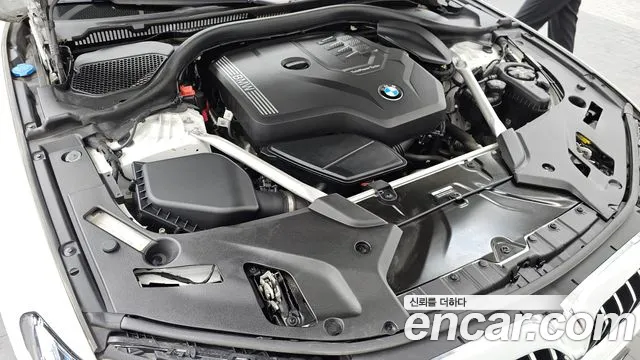 BMW 5-Series — Фото автомобиля 6