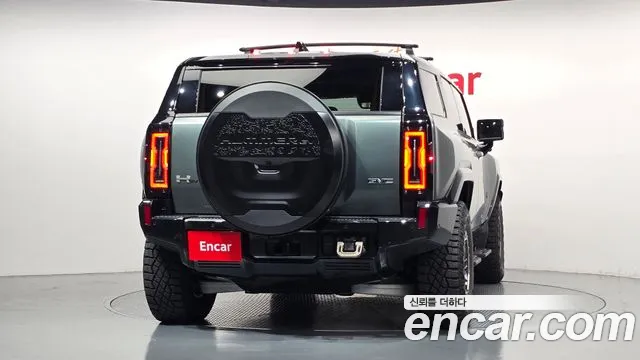 GMC Hummer EV — Фото автомобиля 4
