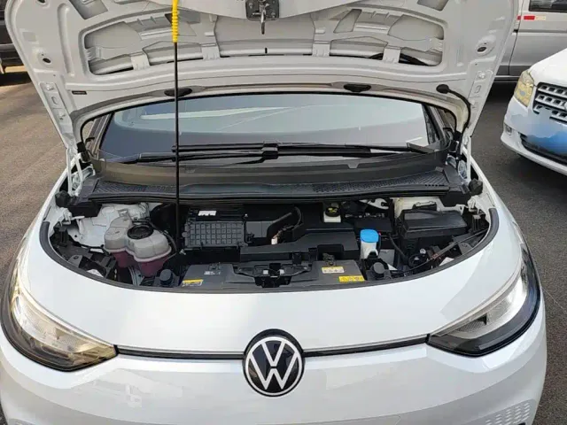 Volkswagen ID.3 — Фото автомобиля 19