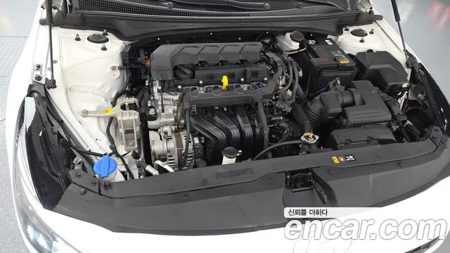 Hyundai AVANTE Avante (CN7) — Фото автомобиля 6