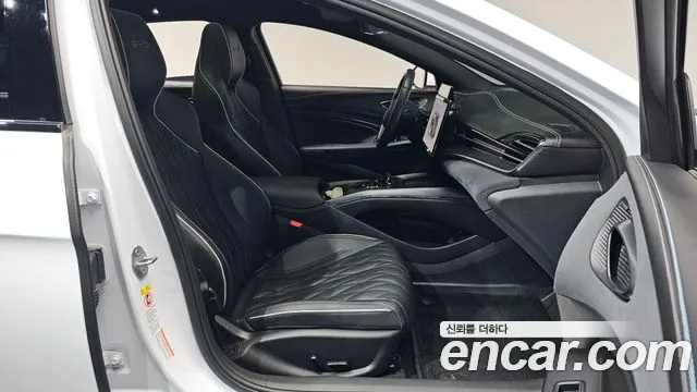 BYD Seal — Фото автомобиля 23