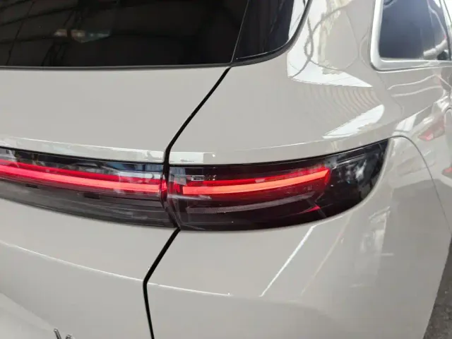 Li Auto L6 — Фото автомобиля 7