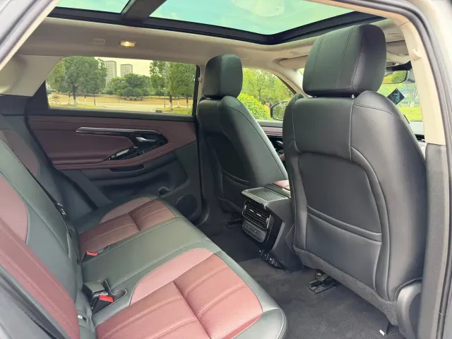 Land Rover Range Rover Evoque — Фото автомобиля 13