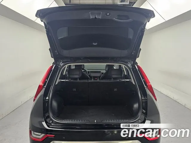 Kia Niro The All New — Фото автомобиля 19