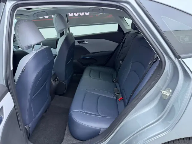 Chevrolet Monza — Фото автомобиля 5