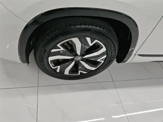 Volkswagen Tayron GTE Plug-in Hybrid — Фото автомобиля 22