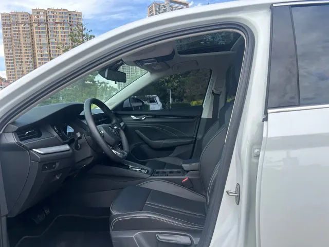 Skoda Octavia — Фото автомобиля 15