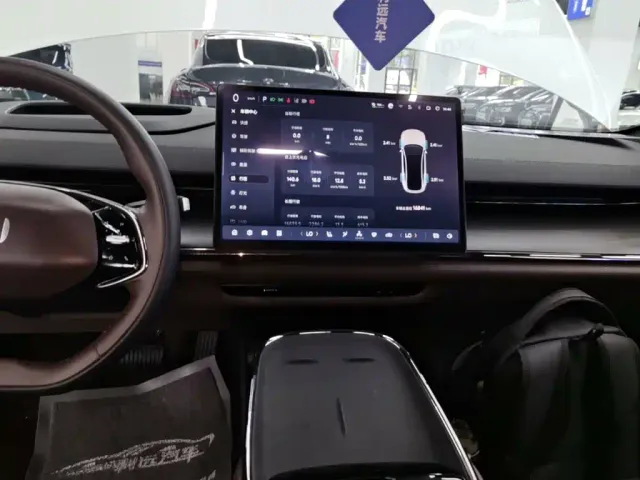 Changan Qiyuan A07 — Фото автомобиля 12