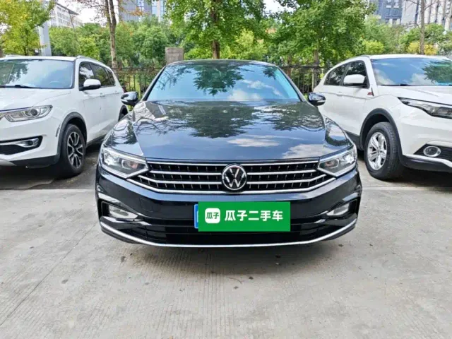 Volkswagen Magotan — Фото автомобиля 2