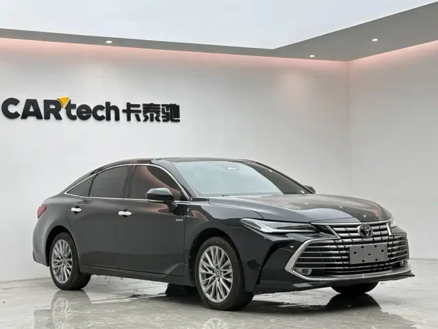 Toyota Avalon — Фото автомобиля 6