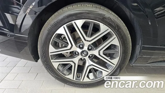Hyundai Grandeur Grandeur (GN7) 3.5 Бензин 2WD — Фото автомобиля 4