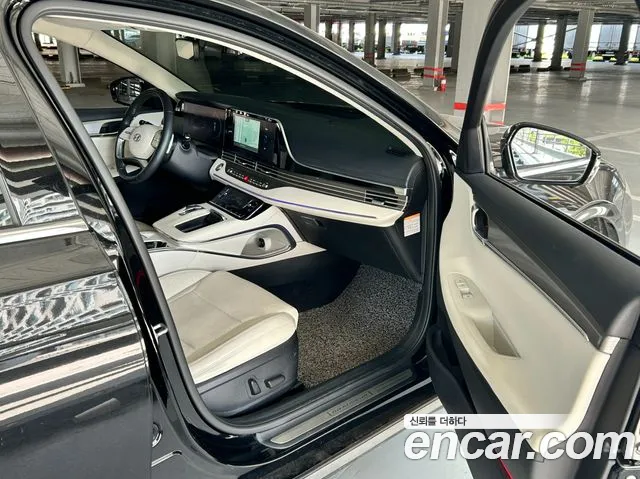 Hyundai Grandeur Grandeur (New) Hybrid — Фото автомобиля 17