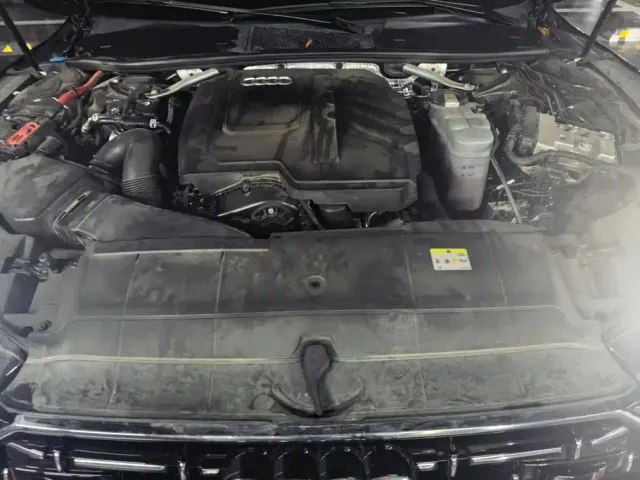 Audi A7L — Фото автомобиля 10