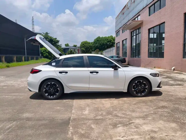 Honda Civic — Фото автомобиля 6