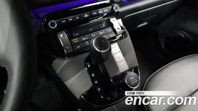 Hyundai Casper Casper Essential — Фото автомобиля 8