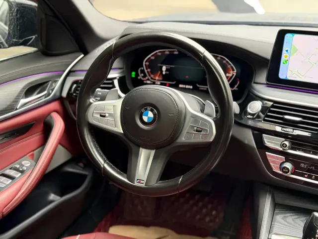 BMW 5 Series — Фото автомобиля 3