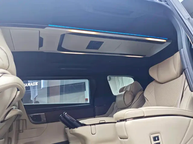 Toyota Vellfire — Фото автомобиля 11