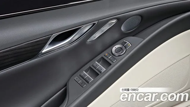 Genesis G80 Electrified G80 (RG3) — Фото автомобиля 26