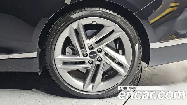 Genesis G80 Бензин 3.5 турбо AWD — Фото автомобиля 21